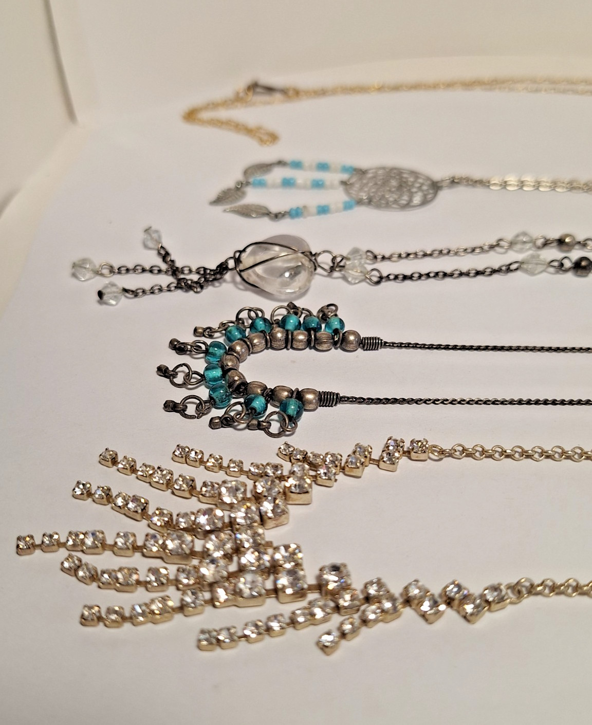 Lot of 5 Unbranded Wearable Fashion Jewelry Necklaces