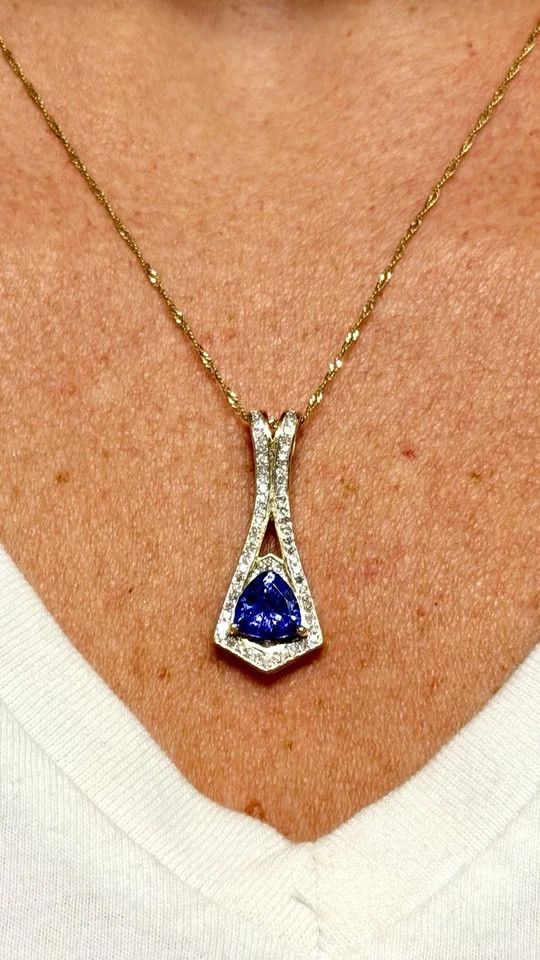 2.78 Ct Trillion Cut Tanzanite Pendant Wedding Pendant 14K Yellow Gold