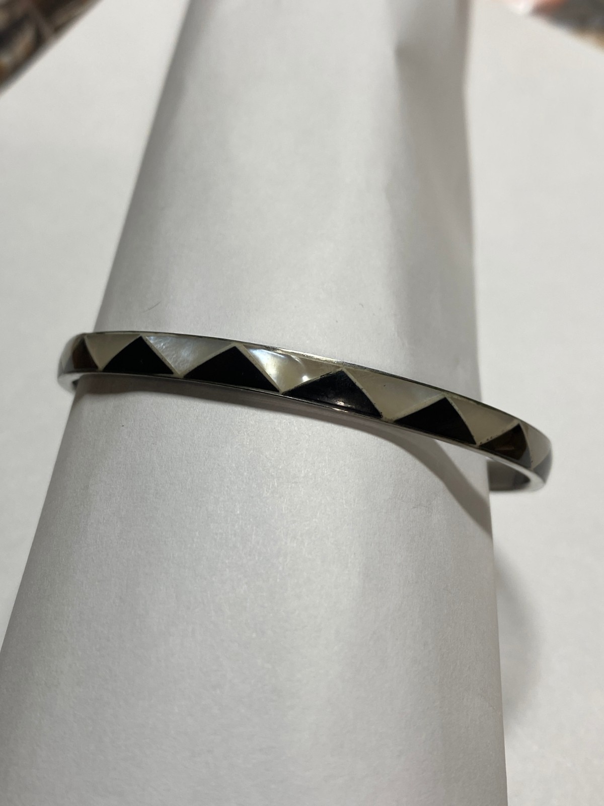 Abalone Mother of Pearl Shell Bangle Bracelets