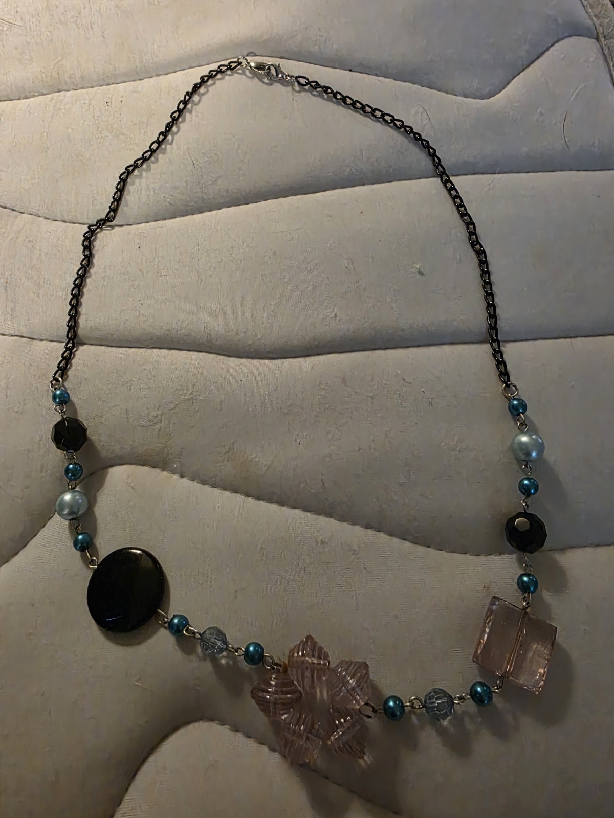 Beaded Glass Crystal Necklace Blue Pink Black Flower Pendant Cable Chain Lobster