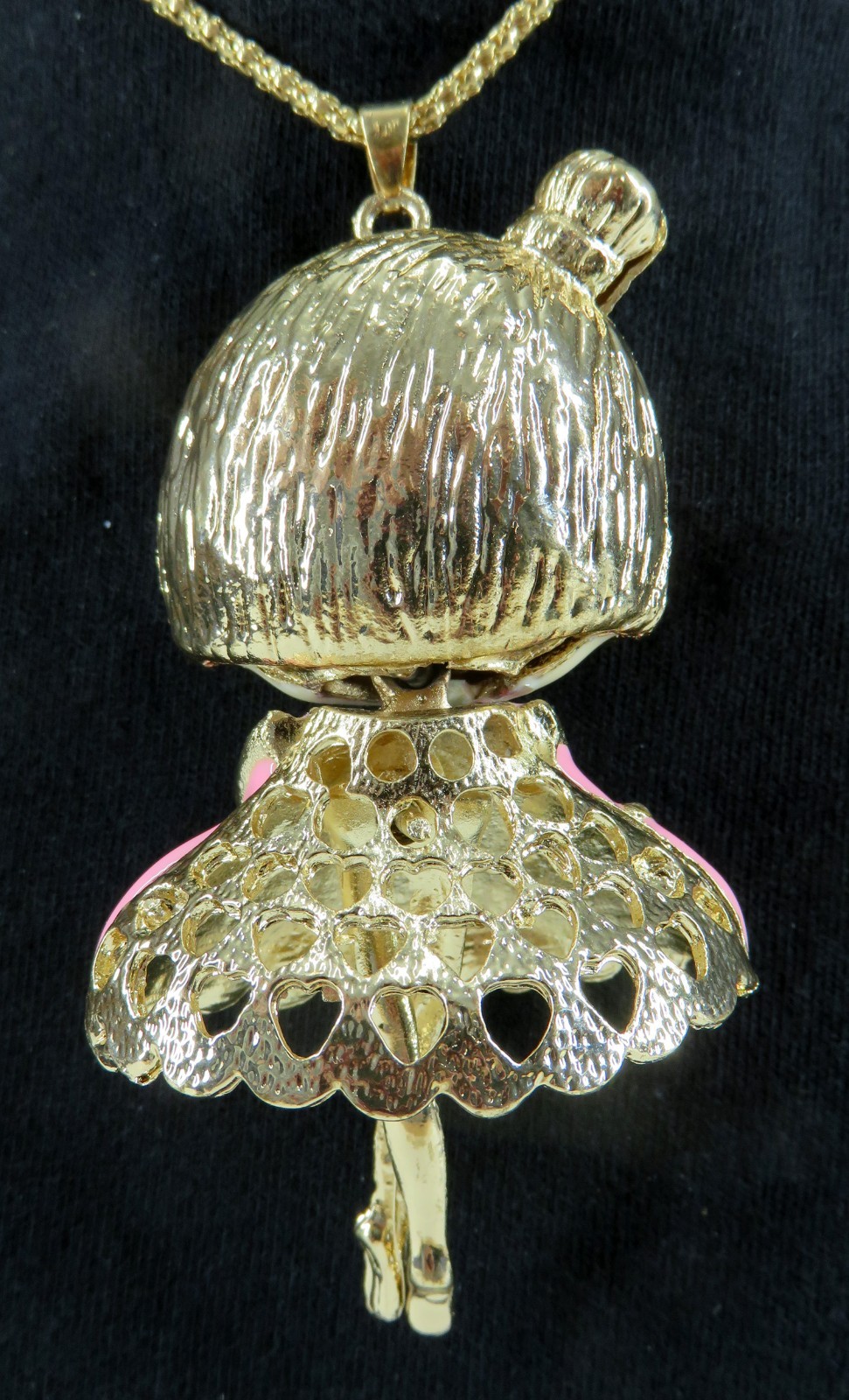NWT-Betsey Johnson 3-D Pink Moveable Ballerina Pendant on Goldtone Necklace
