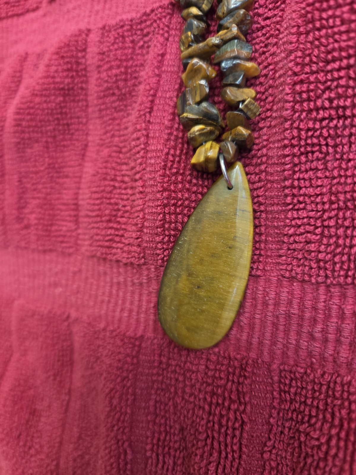 Tiger’s Eye Chip Beaded Necklace Brown Stone Strand 22 in Plus 2 in. Pendant