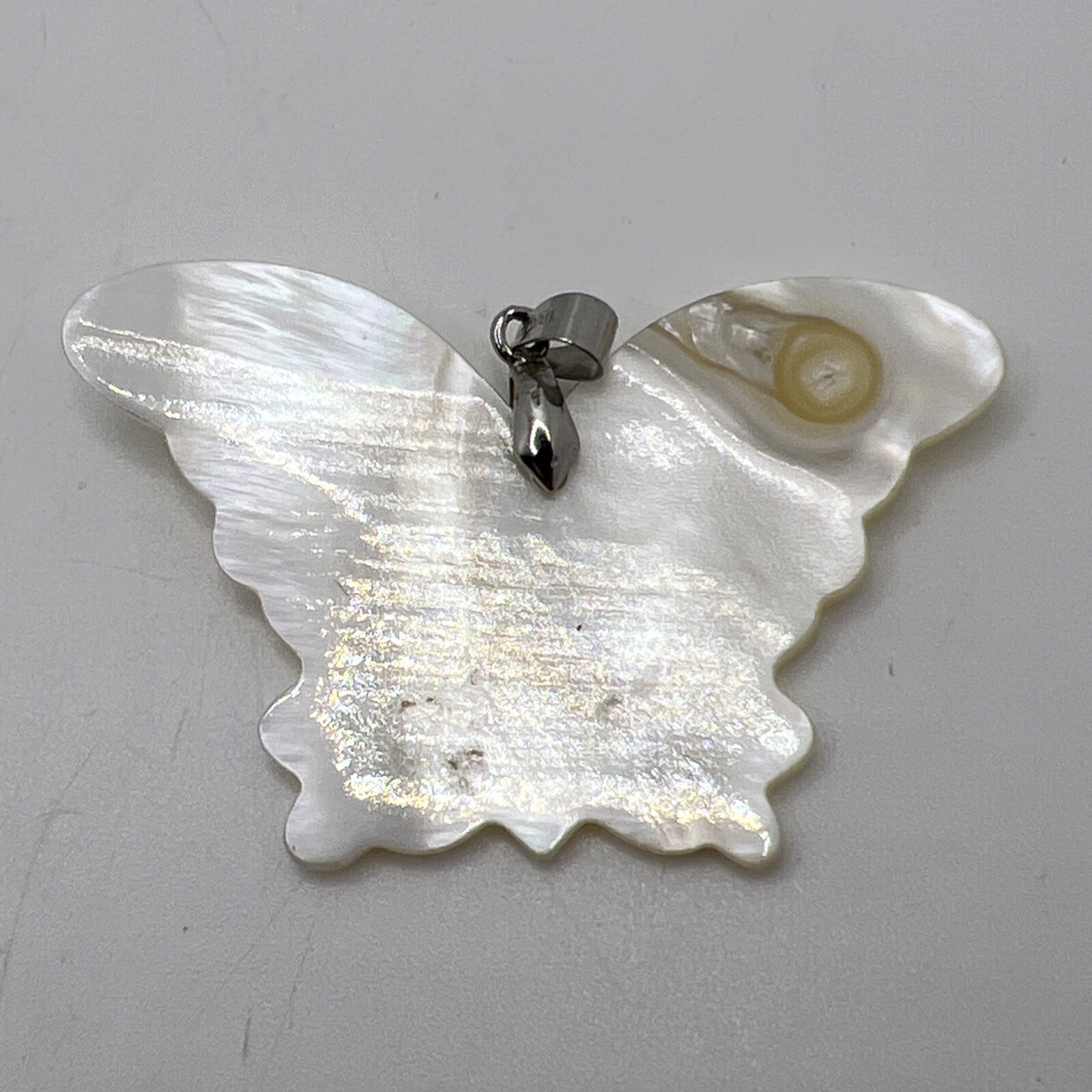 Butterfly Pendant Conch Shell Like – Costume Jewelry Ivory Color