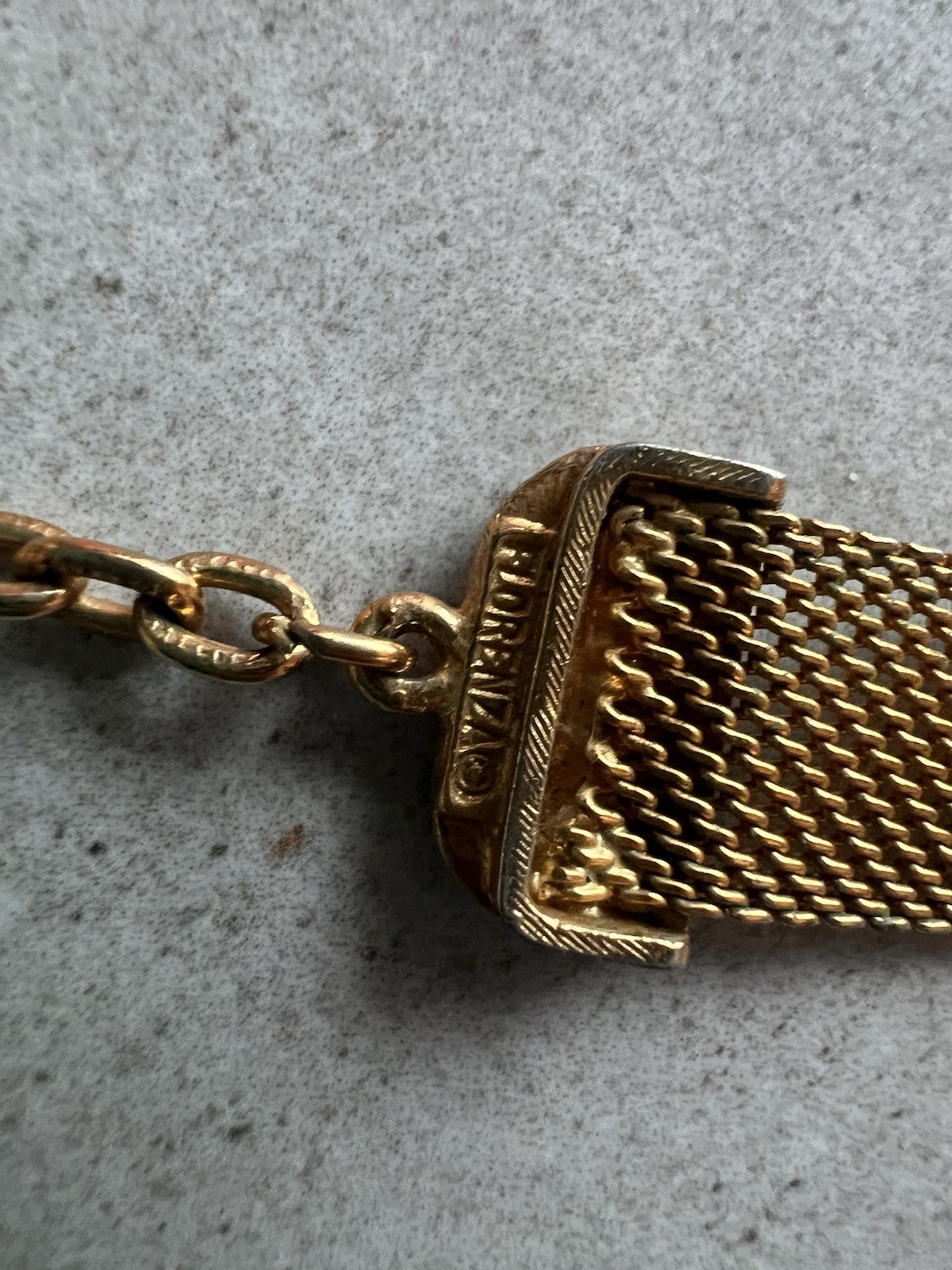 Florenza Gold Tone Mesh Choker Necklace Adjustable 12.5-16” Rare Piece! H4