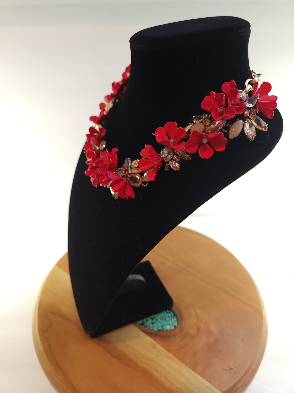 J.CREW Signed Red Flower Collar Statement Necklace Crystal Rhinestone Lobster