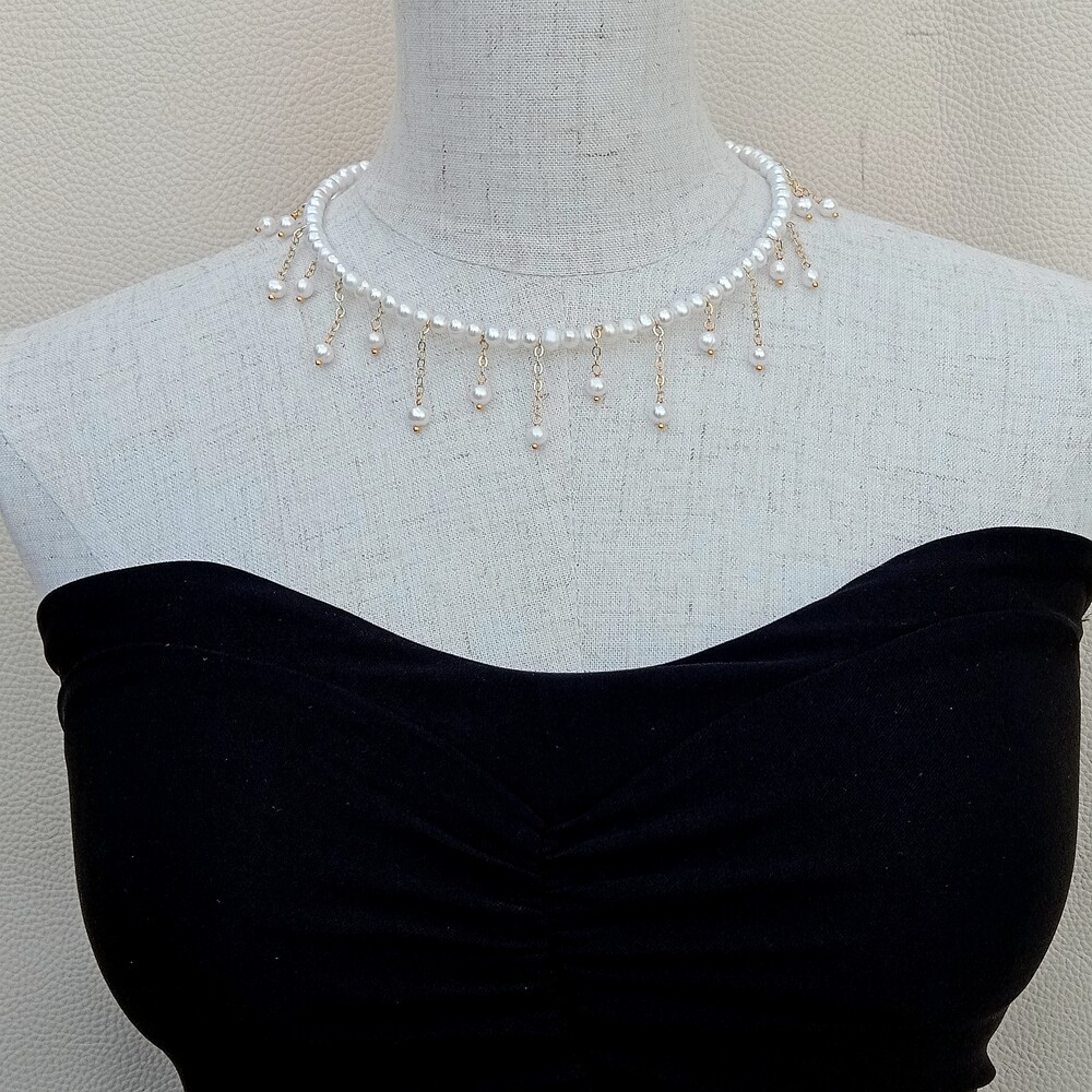 Freshwater Cultured White Pearl Choker Necklace 17″