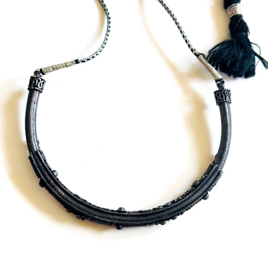 VTG Tribal Oxidized Necklace Glass Cabochon BOHO Tibetan Ethnic Nepal BOHO 26″