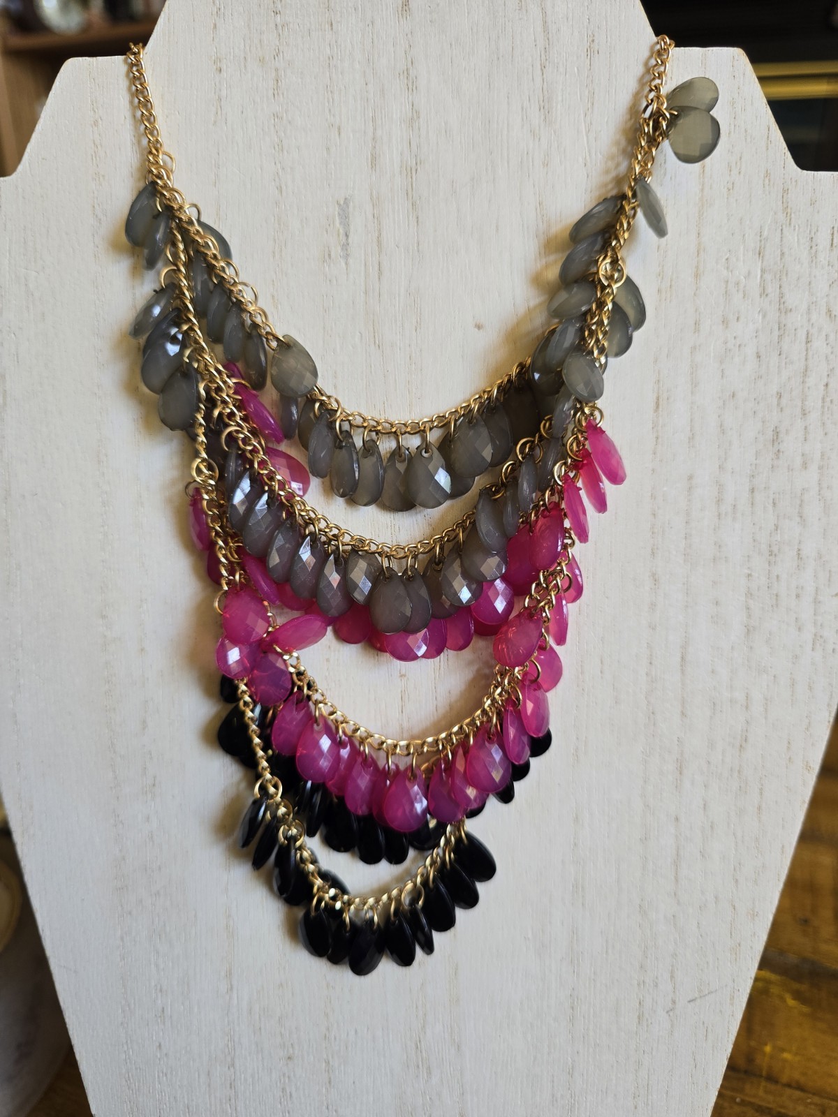 Gray Pink Black 6 Strand Layered Bib Choker Acrylic Teardrop Necklace Gold Tone