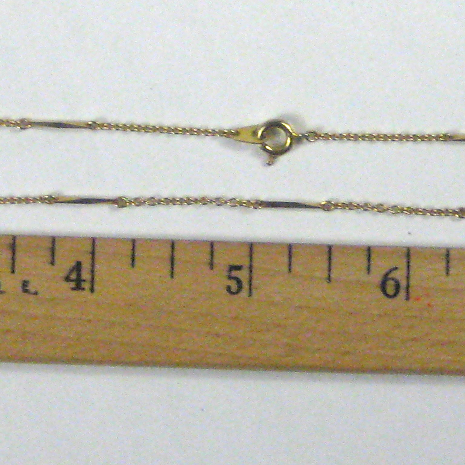 Necklace Goldtone Chain 16 Inch Unsigned Strand String Choker NS