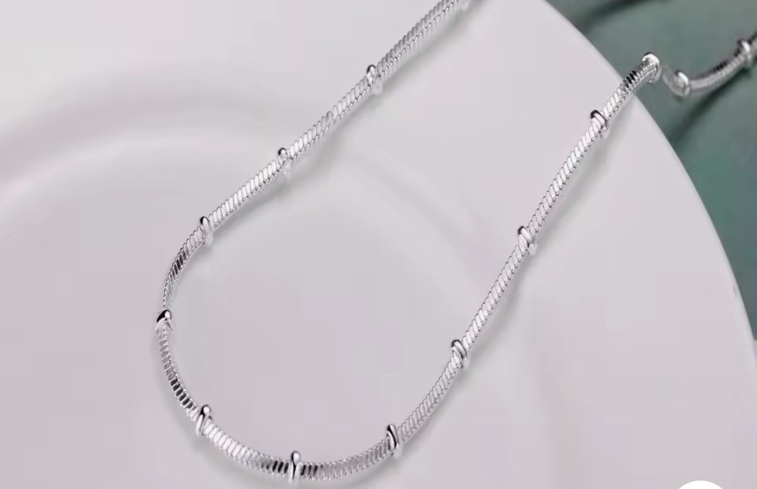 Snake Chain Necklace Silver Tone Metal Stations, No Stone, Lobster Clasp