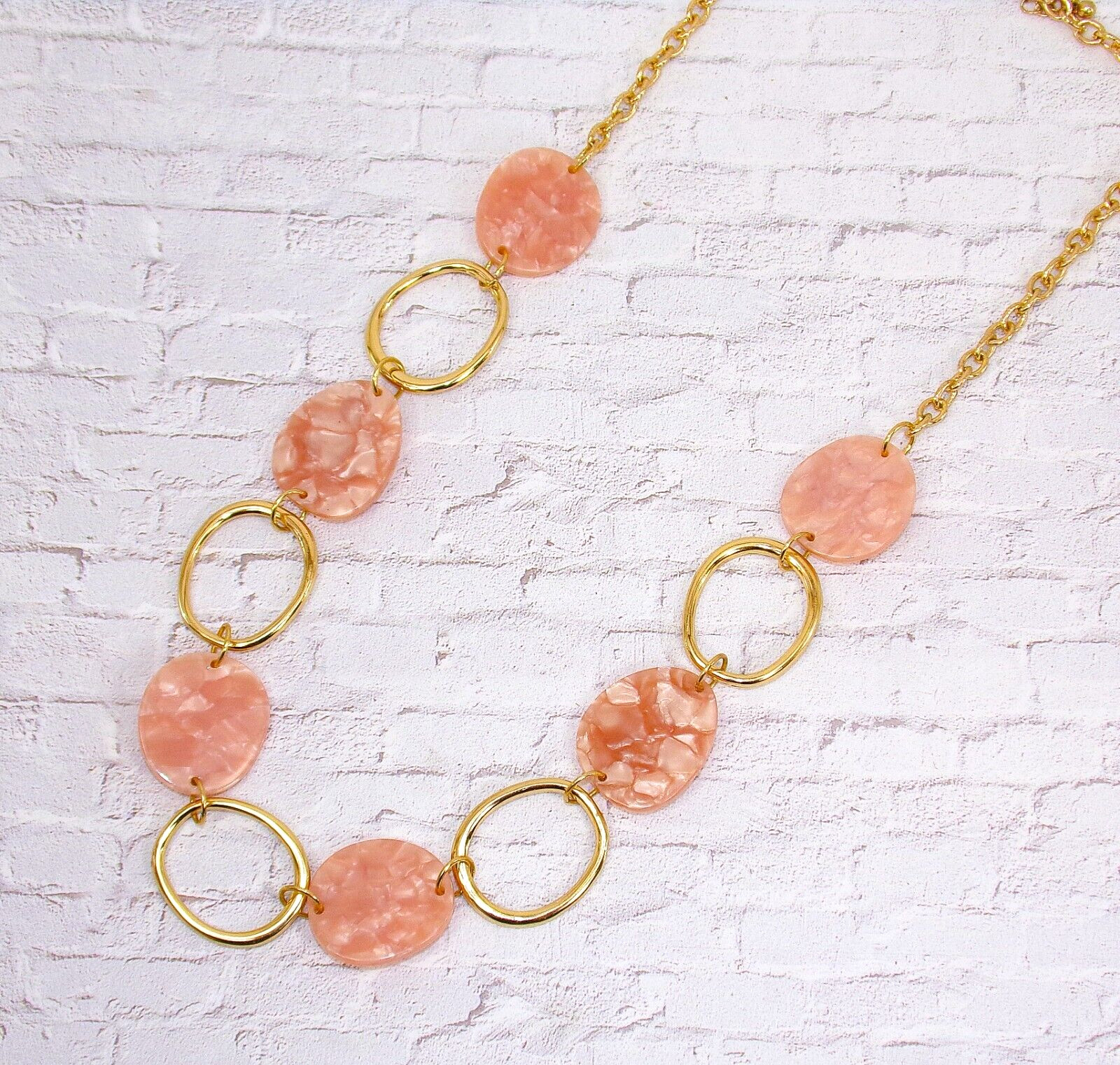 Pink and gold link necklace with pink flat marble look oval disk beads NEW