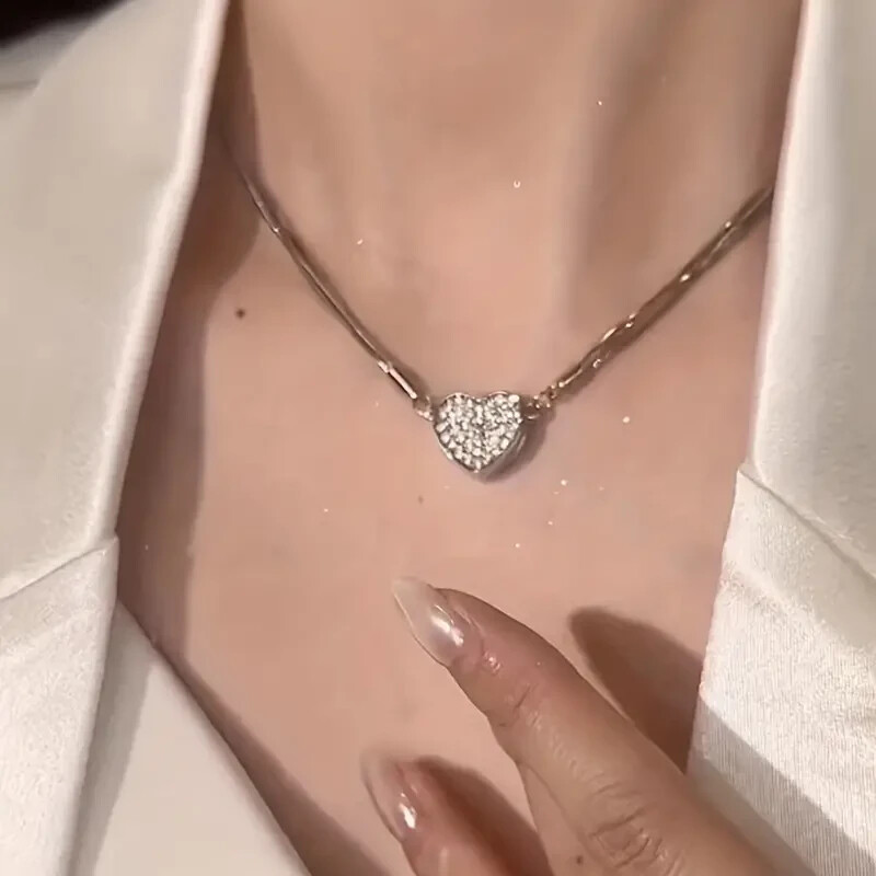 Magnetic 3 Layer Love Heart Shape Rhinestone Silvery Necklace Women Fashion Gift