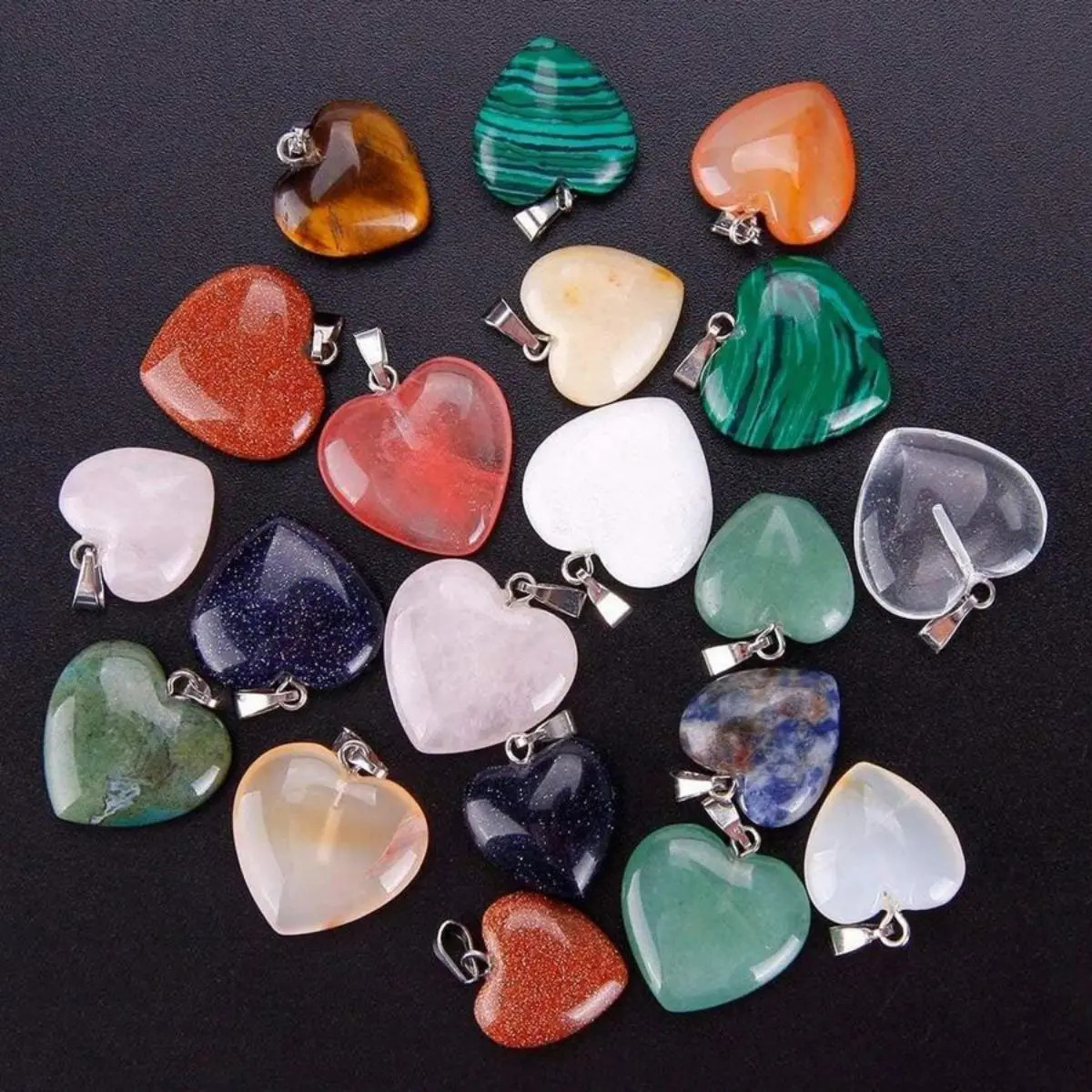 10 pcs Random Heart Shaped Stone Pendant Charms Crystal Chakra Beads For DIY NEW