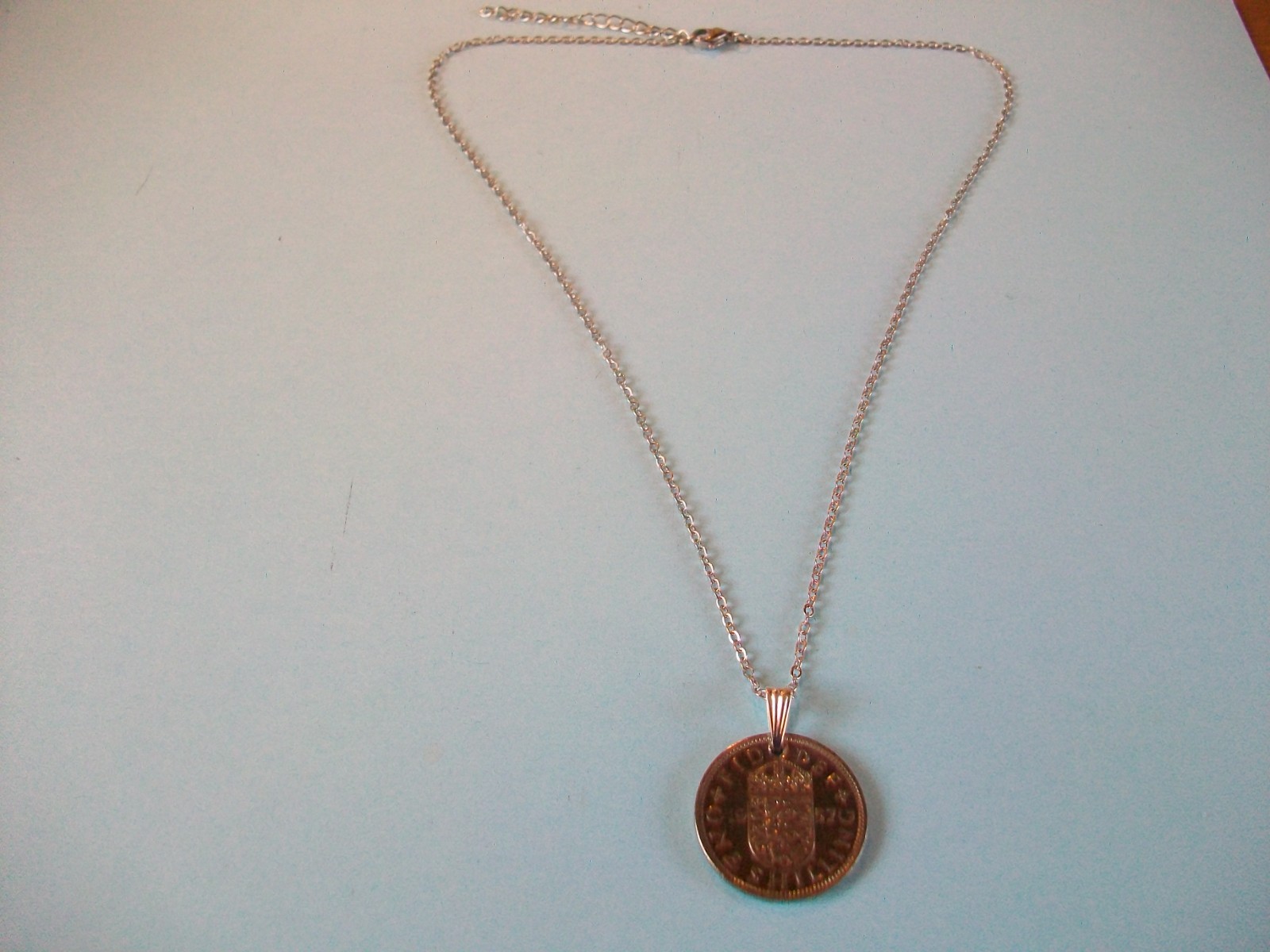 SHILLING COIN – ENGLISH – SILVER FINE LINK CHAIN PENDANT NECKLACE – 1953 to 1965