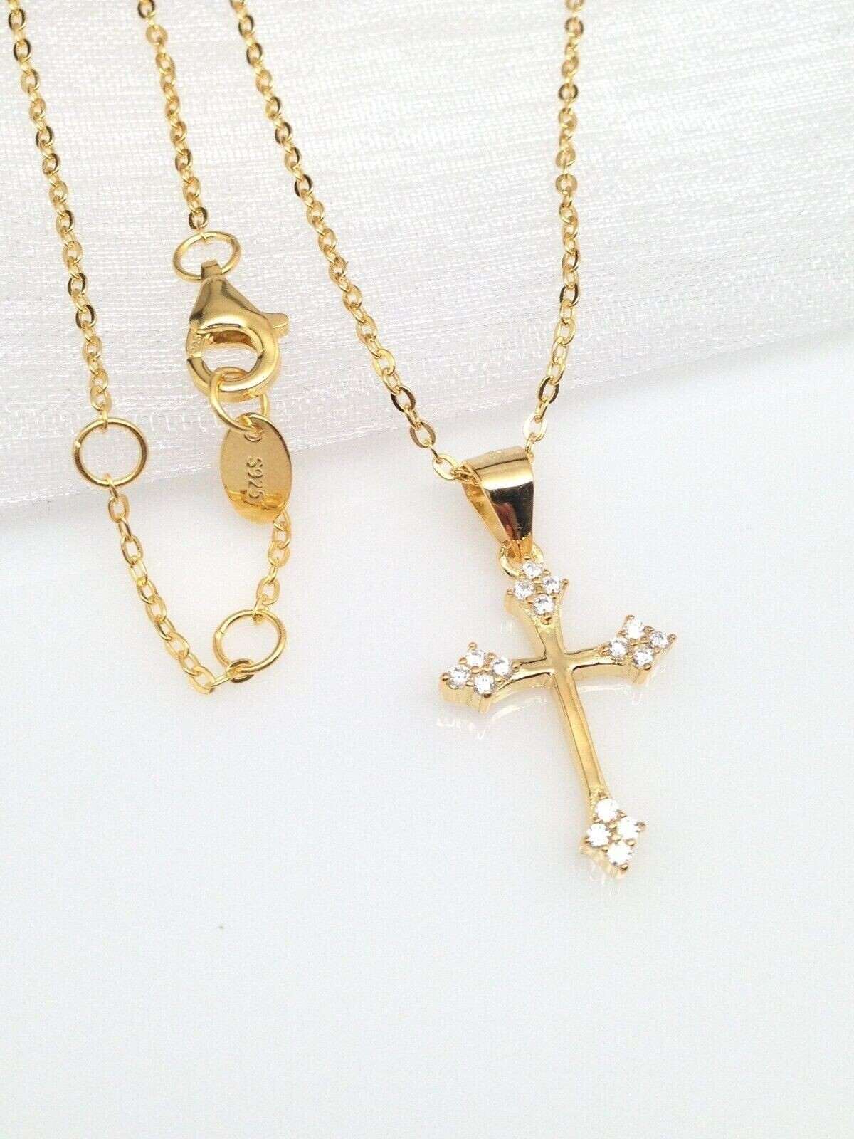 925 Sterling Silver Tiny Cz Cross Gold Pendant Necklace Womens 17mm/0.67″ 16-18″