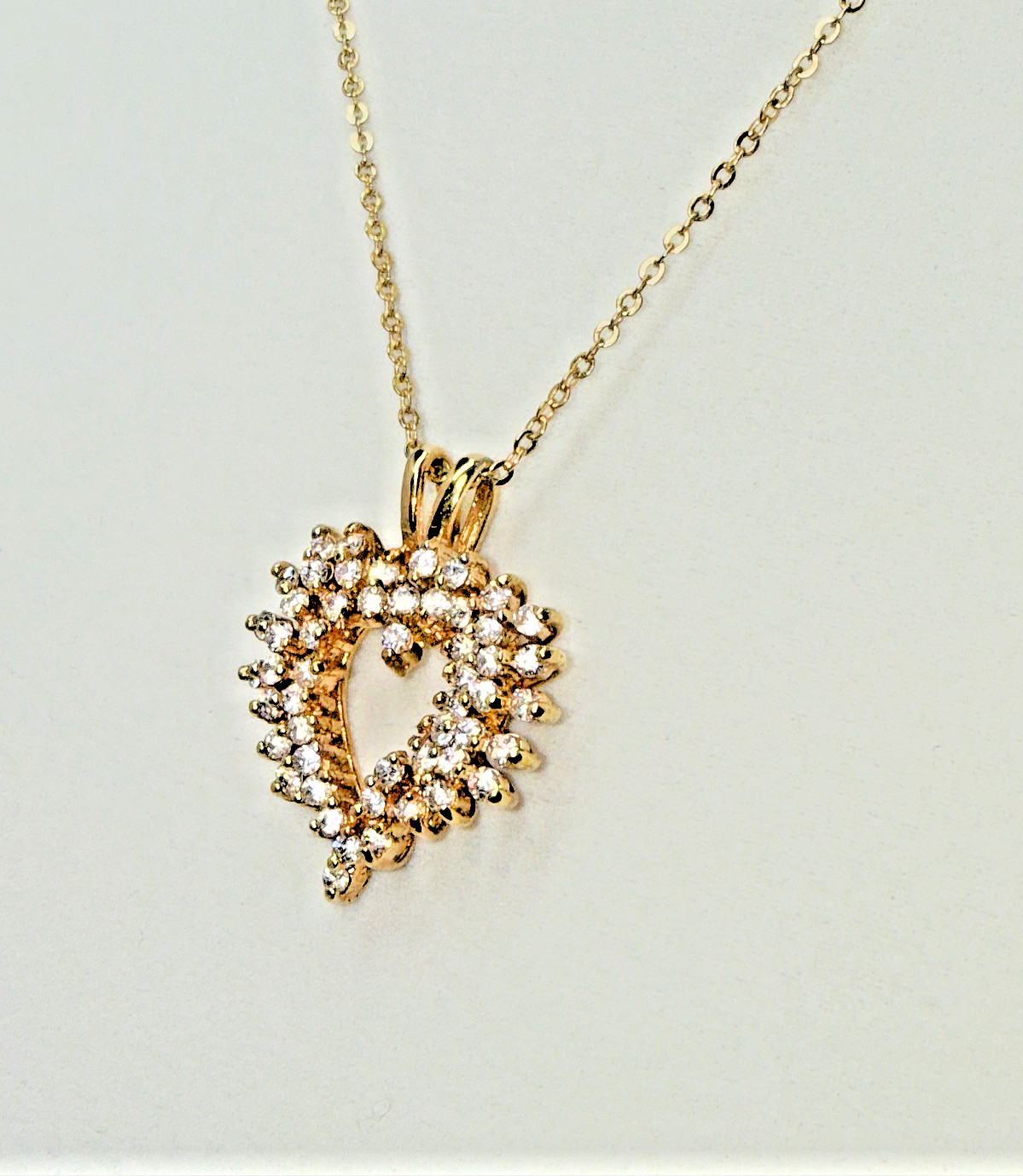 Vintage Estate 925 Gold Vermeil Cubic Zirconia Cluster Open Heart Necklace