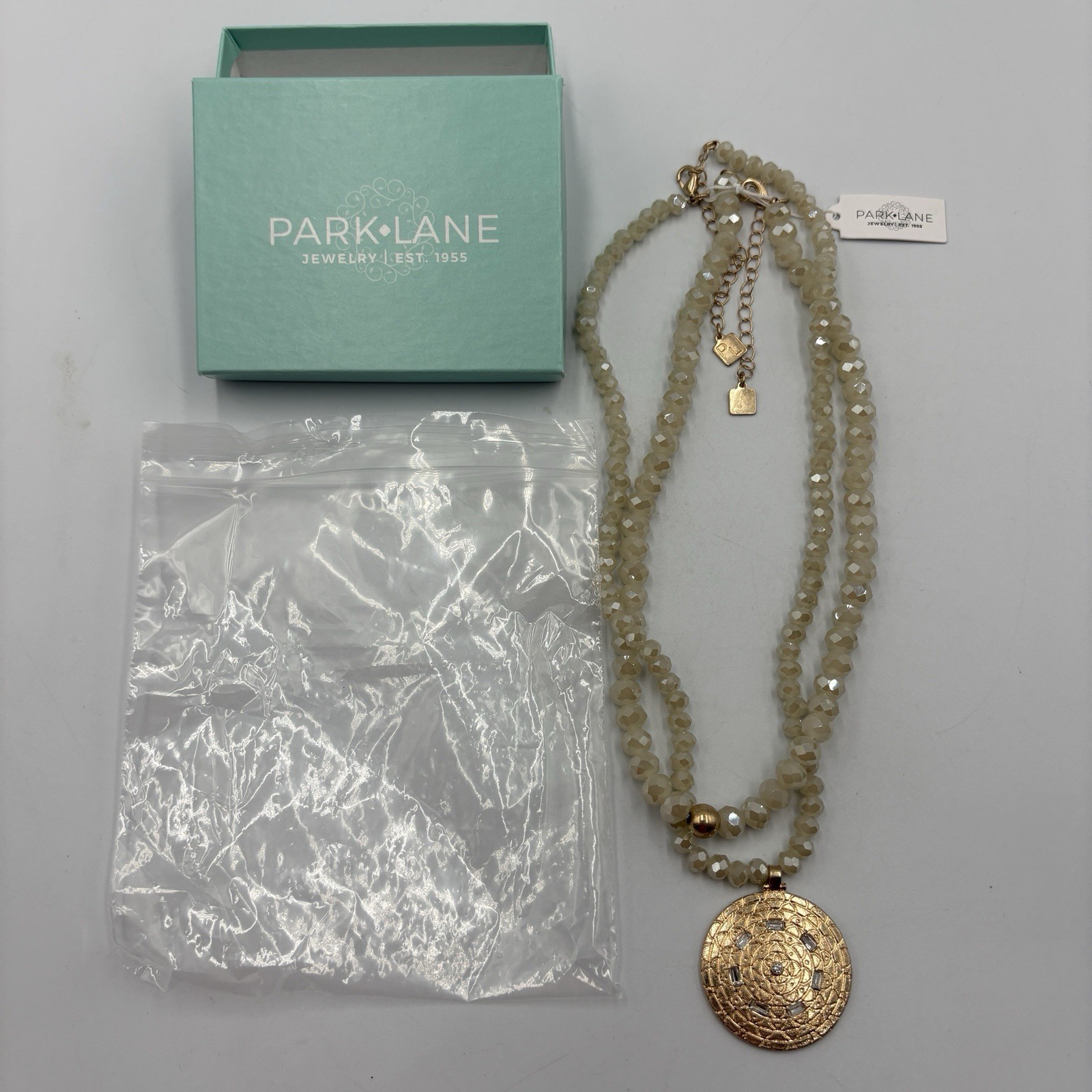 Park Lane MAPLE 3 In 1 Winter White Faceted Beaded Necklaces Matte Gold Pendant