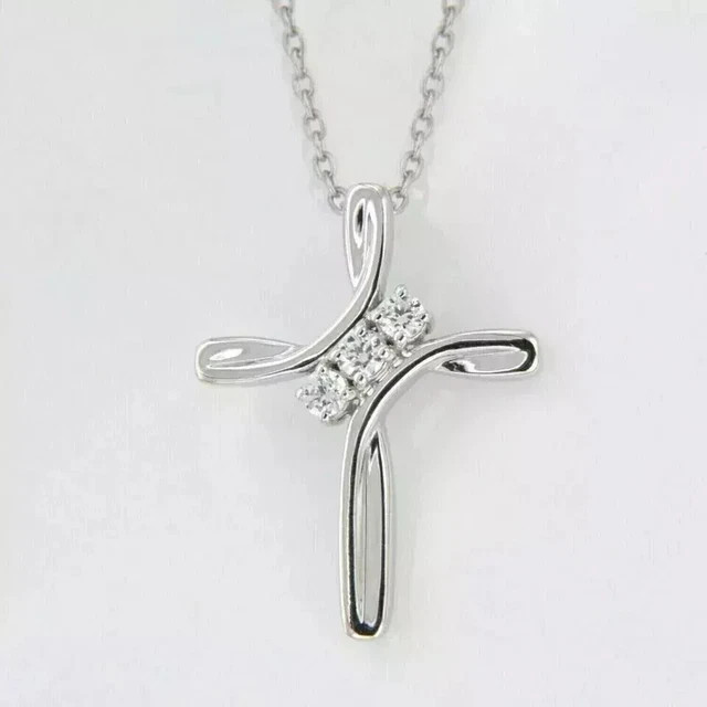 14k White Gold Plated 1.50Ct Round Cut Simulated Diamond Cross Pendant Necklace