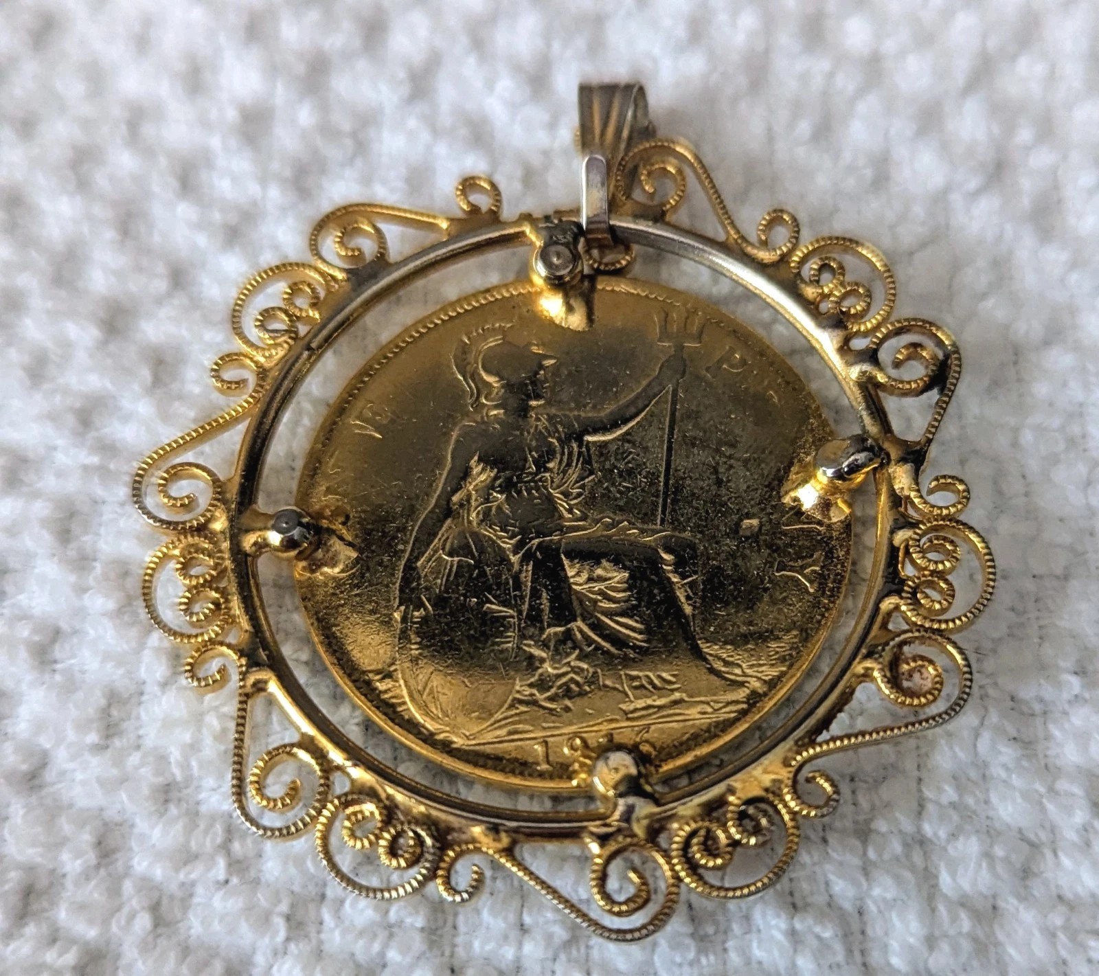1916 Gold Plated English Penny King George Front & Queen Victoria Back Pendant
