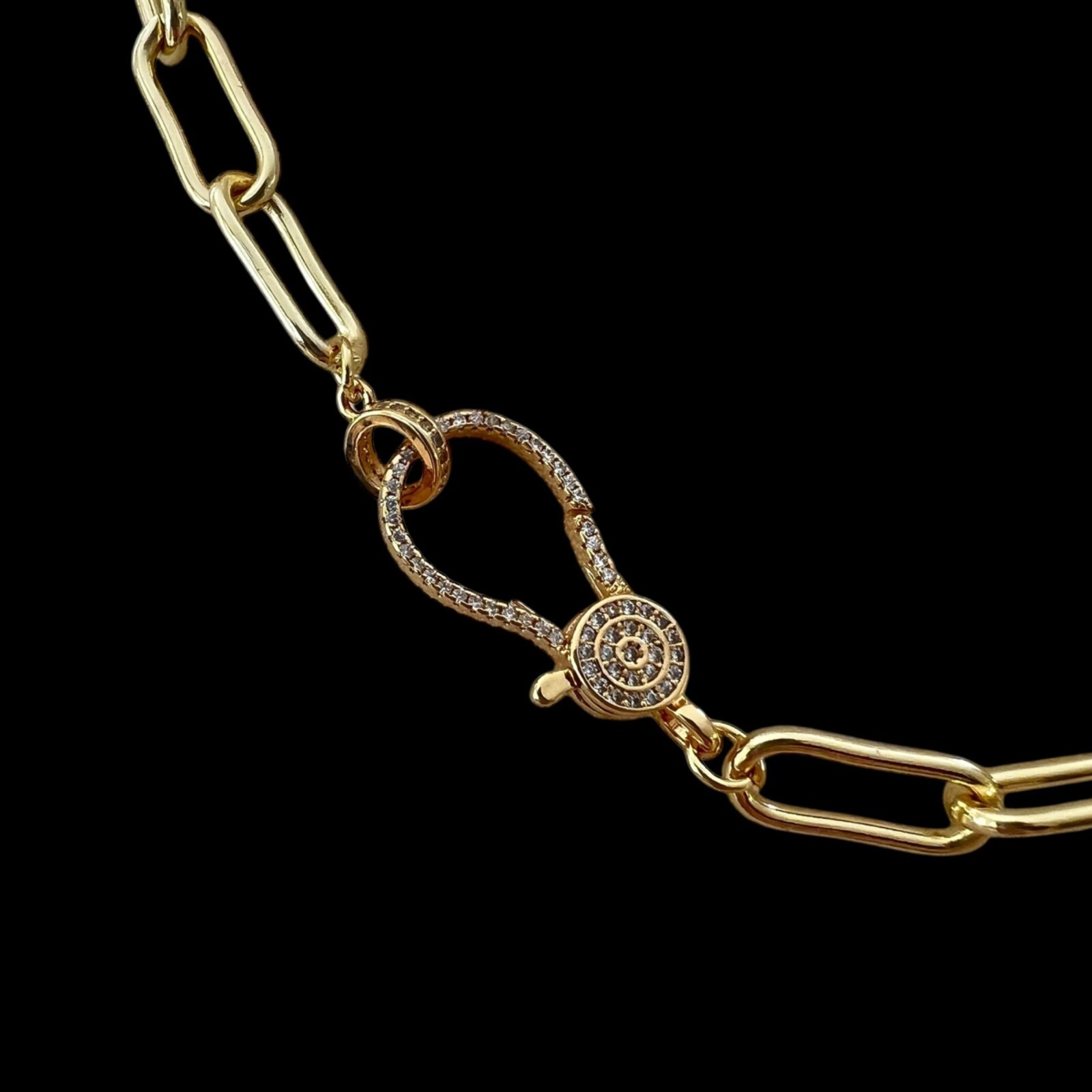 Pave Rhinestone Clasp Gold Tone Link Chain 19.5″ Necklace Minimalist Contemporar