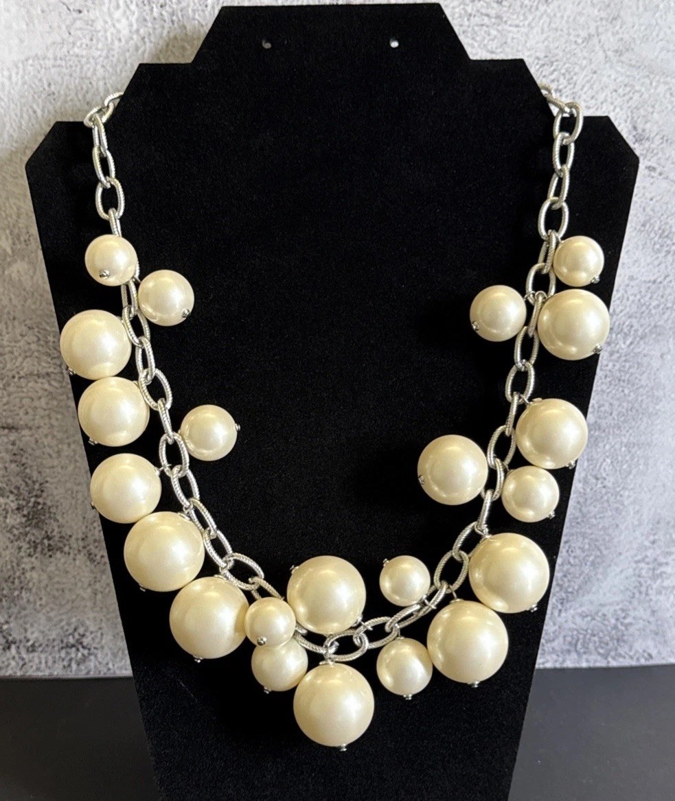 Talbots Chunky Faux Pearl Statement Necklace Silver Tone Cluster Bubble Toggle