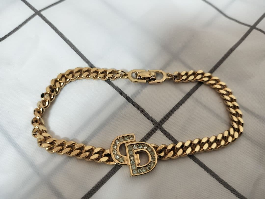 Christian Dior Logo Rhinestone Bracelet Gold Tone 6.5in Elegant Jewelry