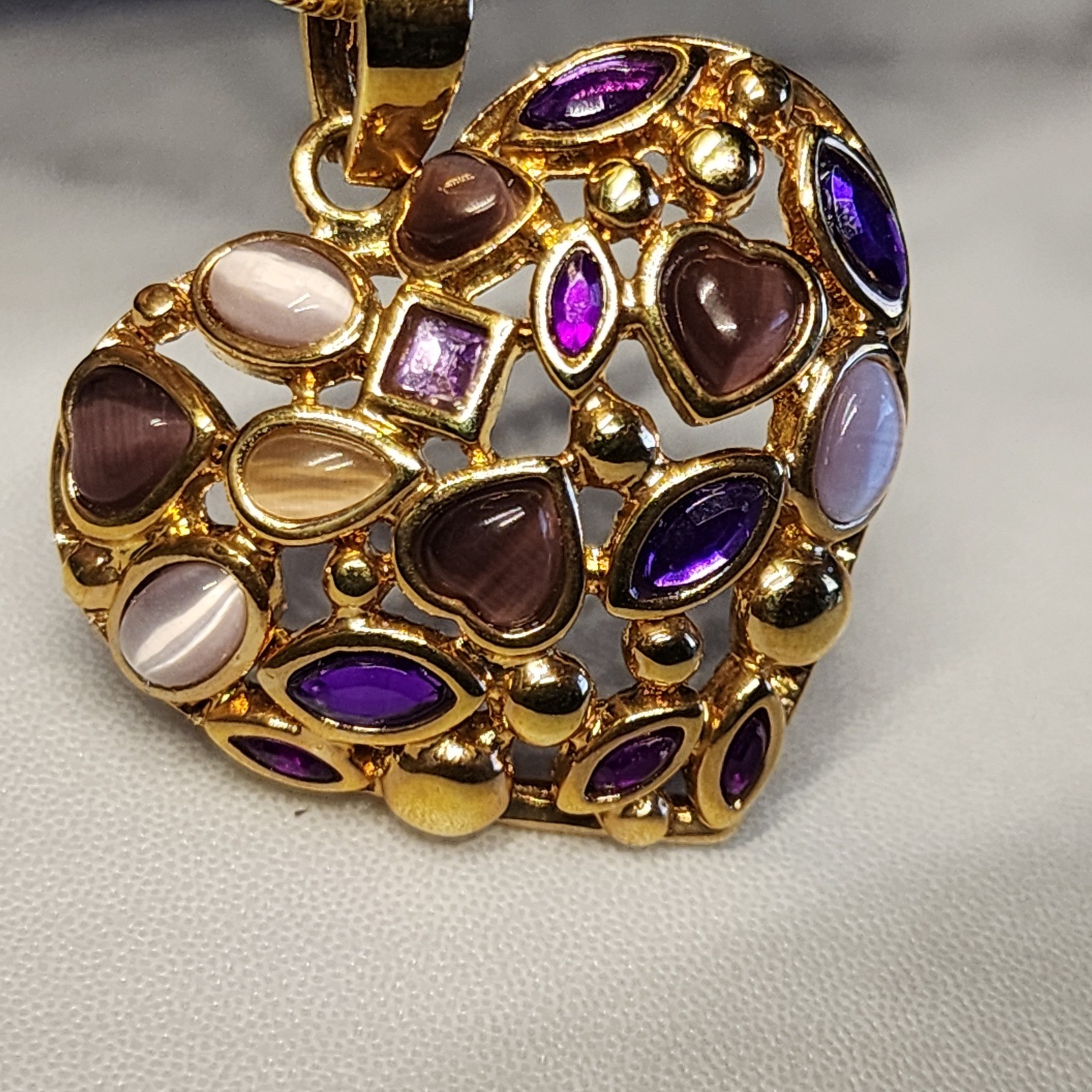 Roman Heart Pendant Necklace Gold Tone Purple Pink Cabochon Stone Snake Chain
