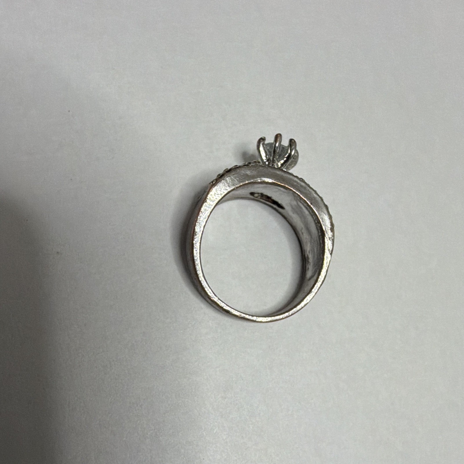 Silver plate Round White/Colorless Cubic Zirconia Diamond Prong Set Ring Size7.5