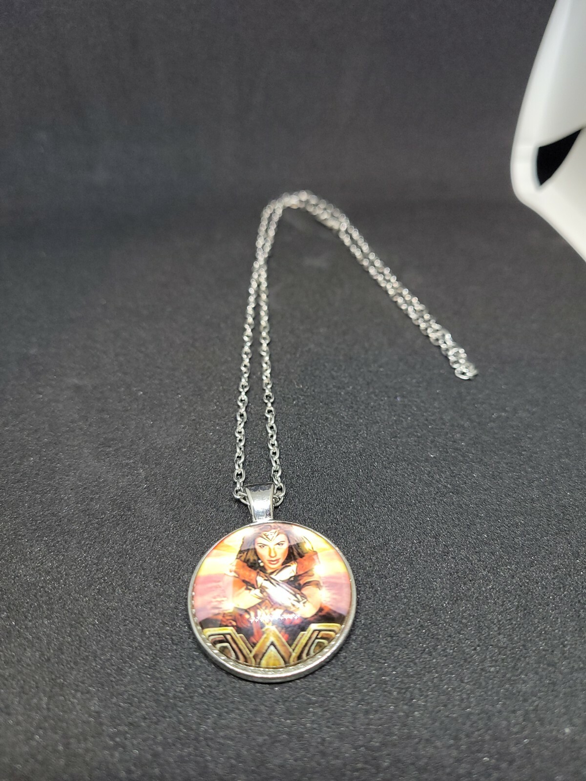 WW84 WONDER WOMAN MOVIE UNISEX SILVER PENDANT NECKLACE ADULT/KID