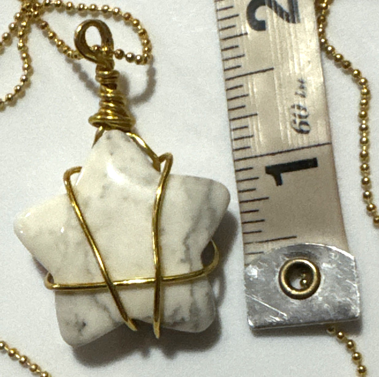 Howlite Star Pendant Necklace Jewelry Gold Tone 23″ Chain Genuine Stone Handmade