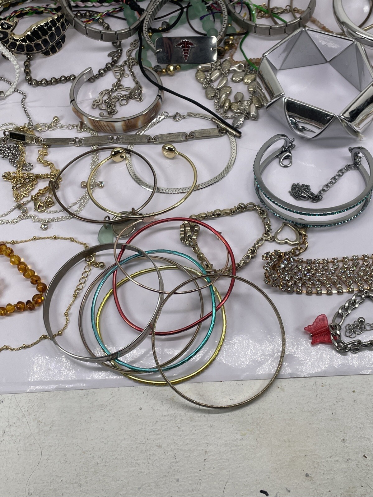 Vintage Lot of 50+ Assorted Bracelets Various Colors, Styles, Materials Women’s