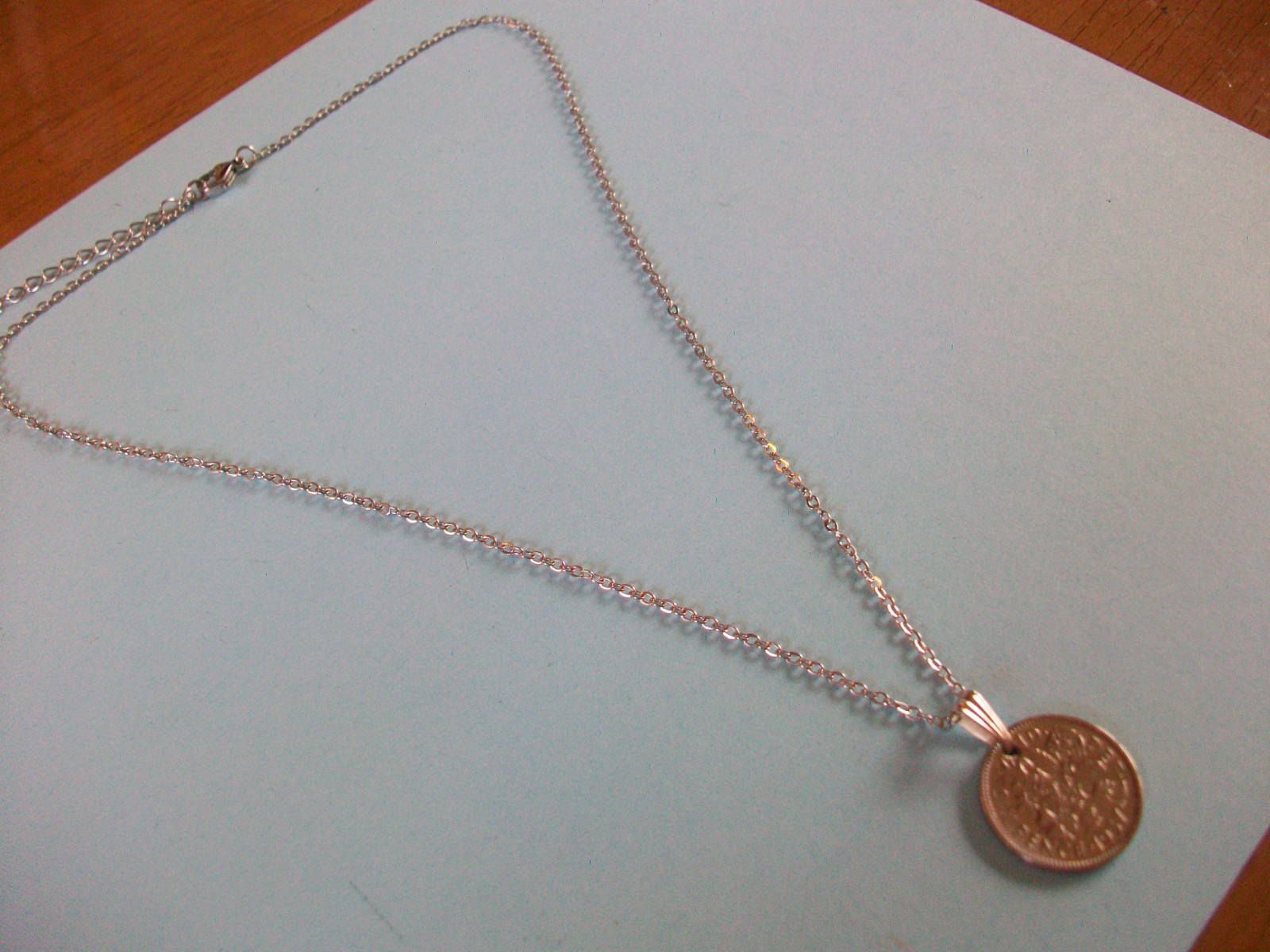 SIXPENCE COIN – SILVER FINE LINK CABLE CHAIN PENDANT NECKLACE – 1953 to 1967
