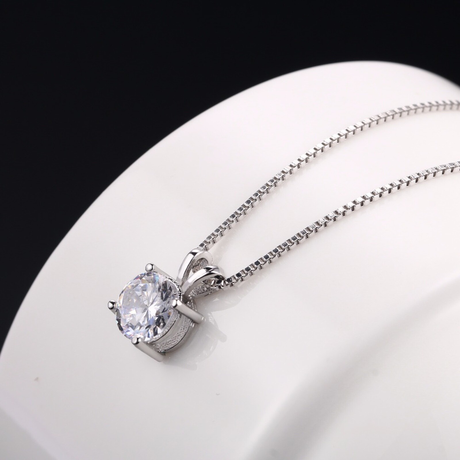 2 Ct Round Brilliant Cut Pendant 14k White Gold Finish Solitaire Necklace