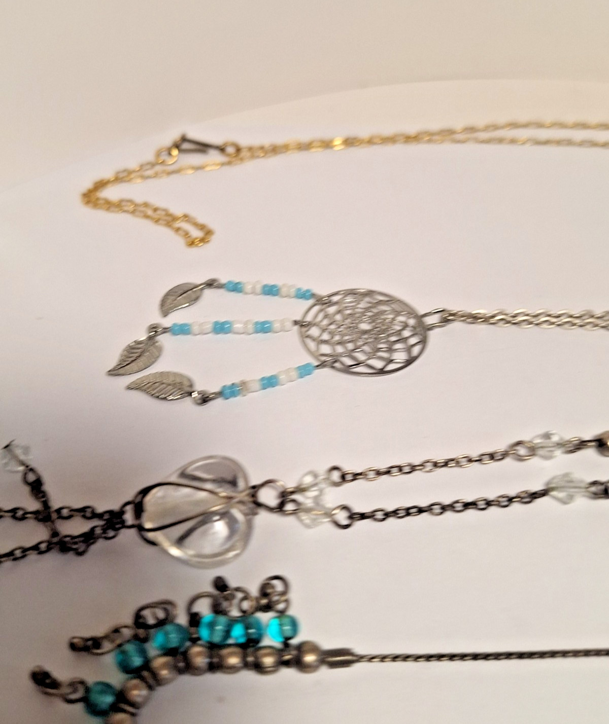 Lot of 5 Unbranded Wearable Fashion Jewelry Necklaces