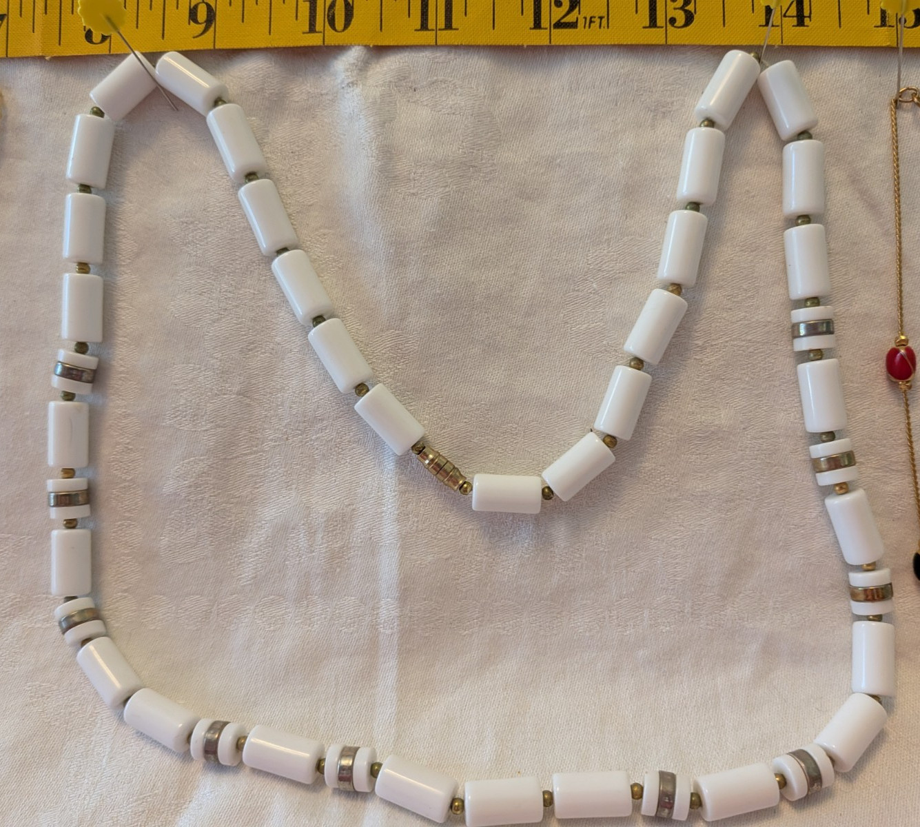 Necklace lot – 5 costume jewelry necklaces – Used-various lengths & composition
