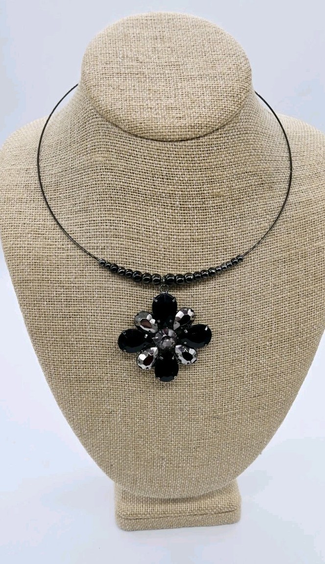 Wire Choker Pendant Necklace Crystal Flower Black Grey Macy’s Wrap Around
