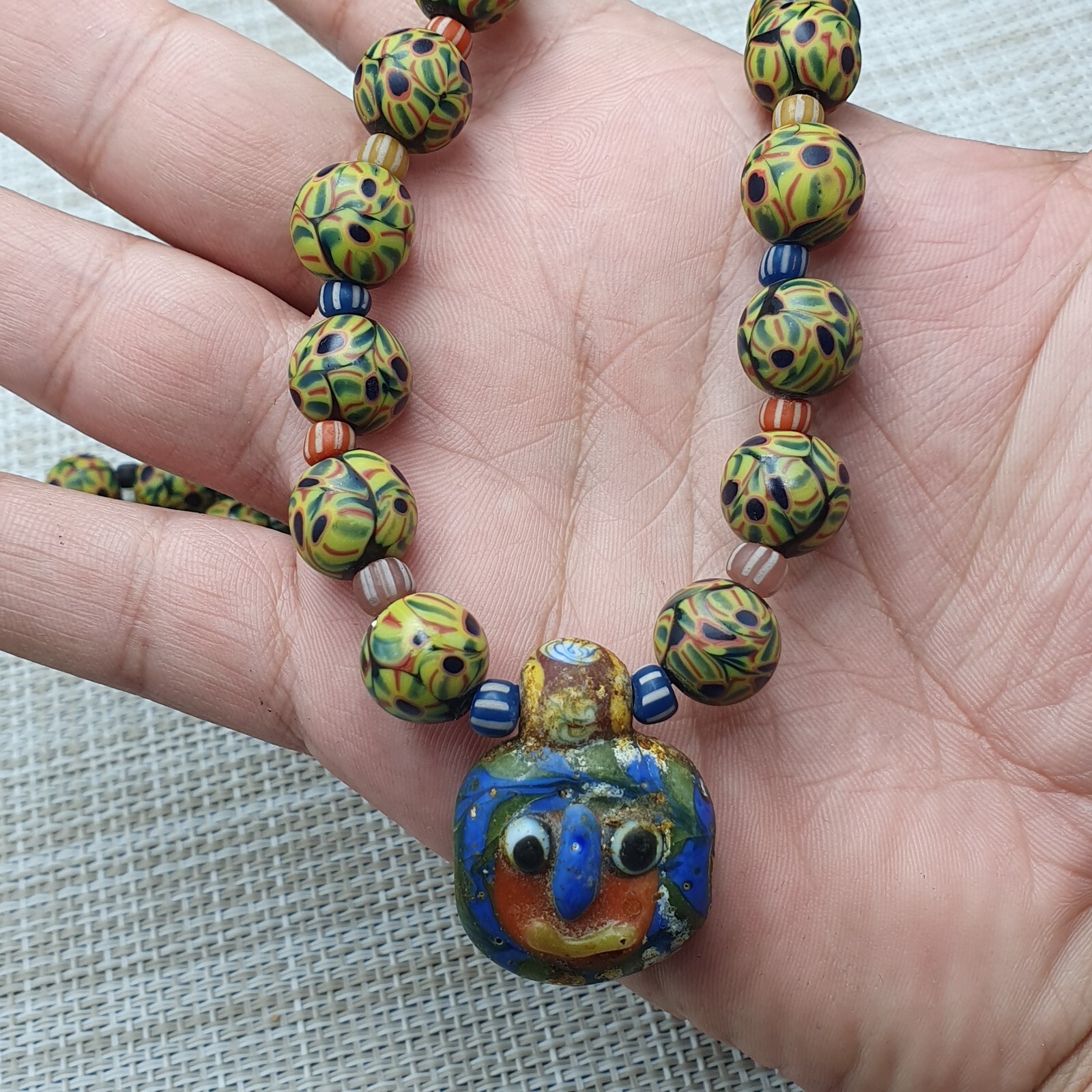 Stunning Vintage Venetian Style Eyes Glass With Old Face Glass Pendant Necklace