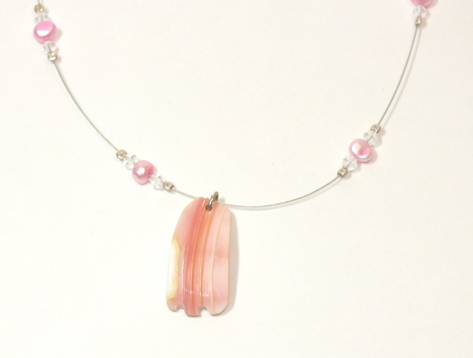 Conch Shell Pendant Necklace Pink Pearls Bahamas Souvenir Vacation Jewelry J40