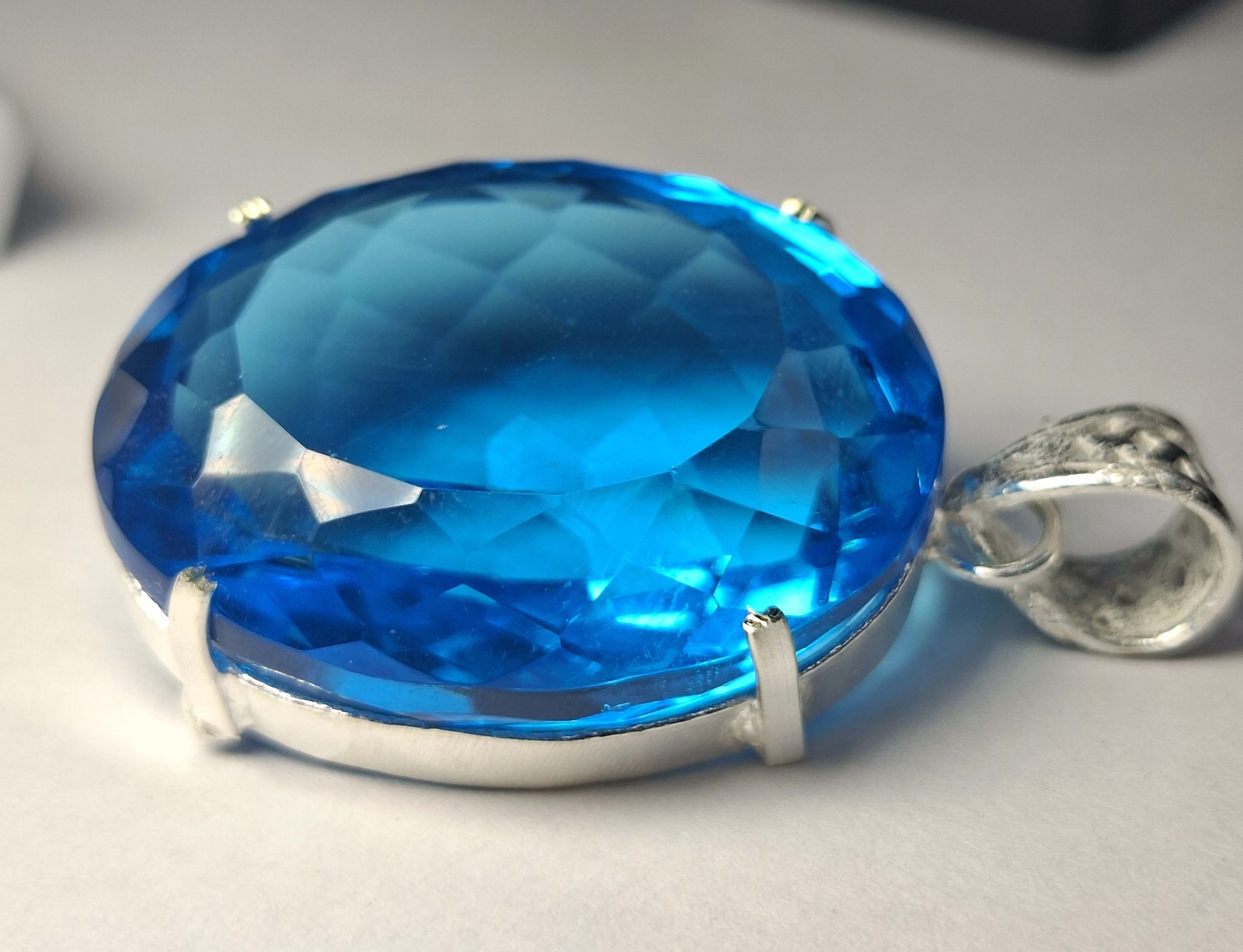 112.00 Ct Flawless Blue Topaz Oval Cut Lab Created Loose Gemstone SP1125