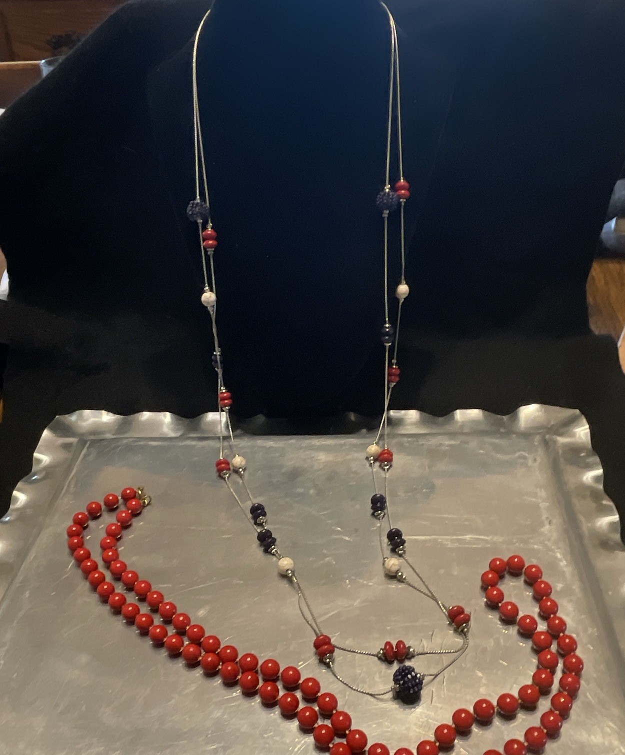 Red Round Beaded Necklace Silver Tone Metal Chain Beads Beaded Chain Style