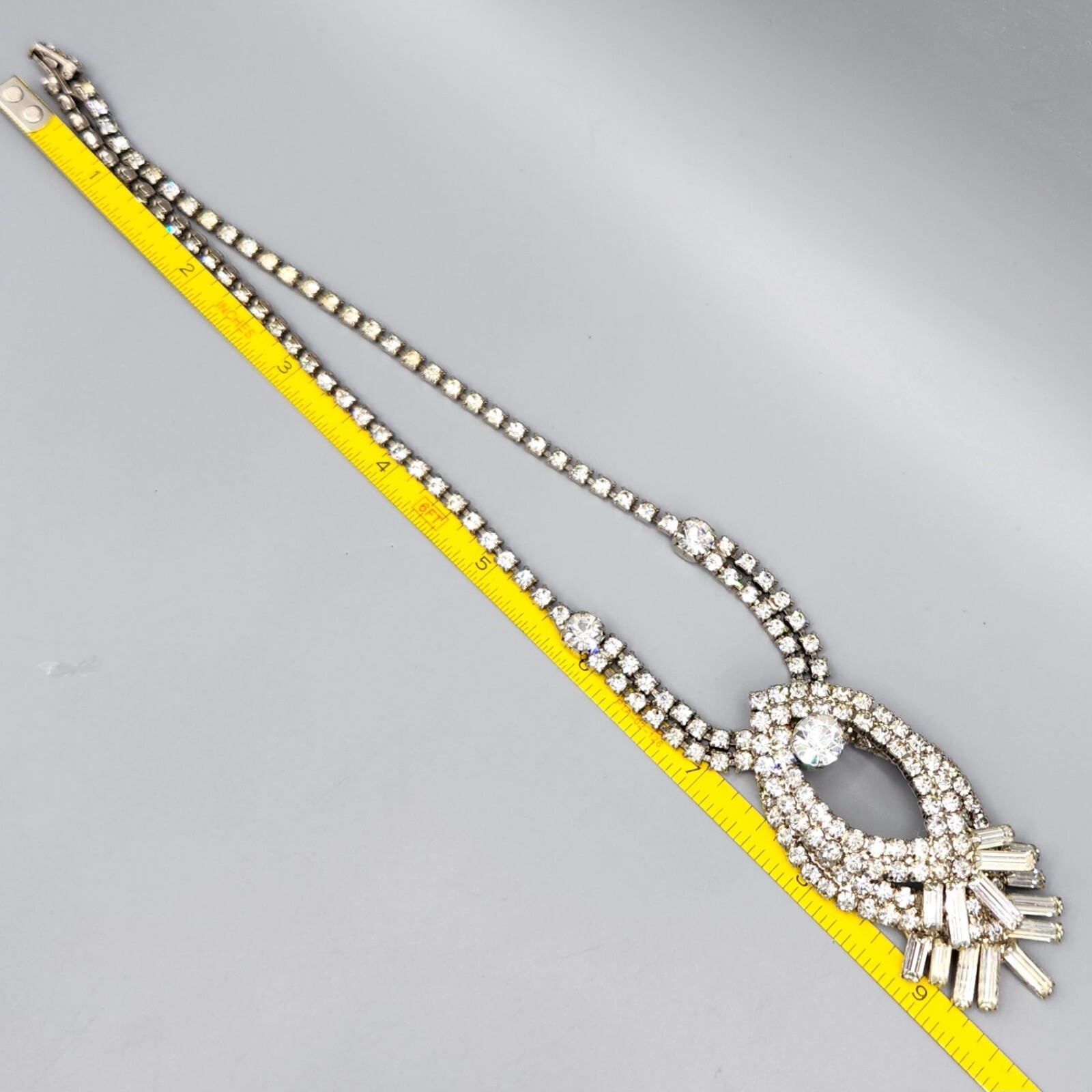 Vintage Unsigned Designer Clear Baguette Chaton Rhinestone Lavalier Necklace 15″