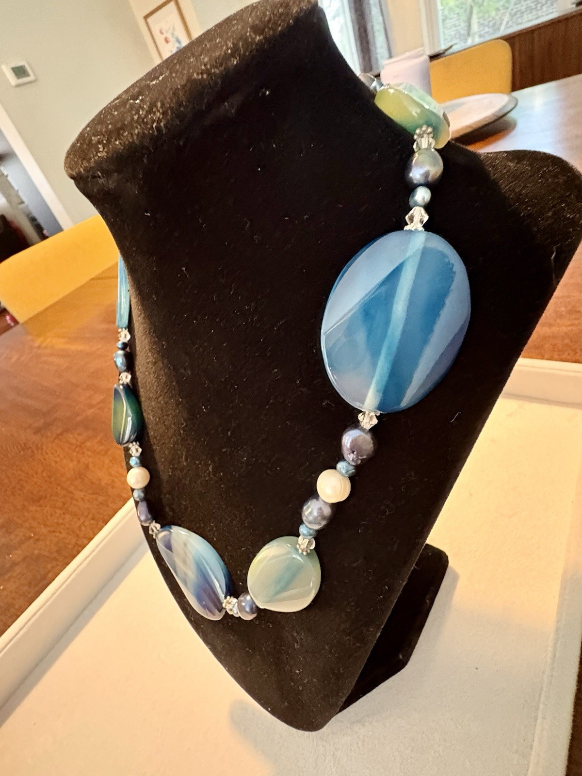 Blue Agate Oval Beaded Necklace w/ Glass Accent Ball Chain magnetic clasp
