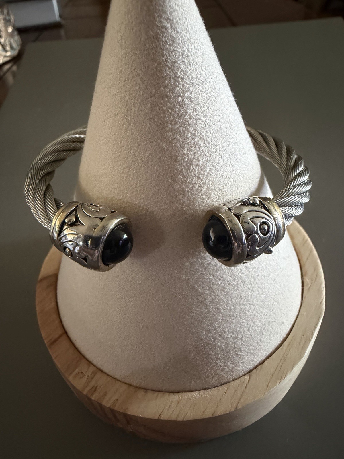BALINESE Silver Tone BLACK ONYX BRACELET-Cuff