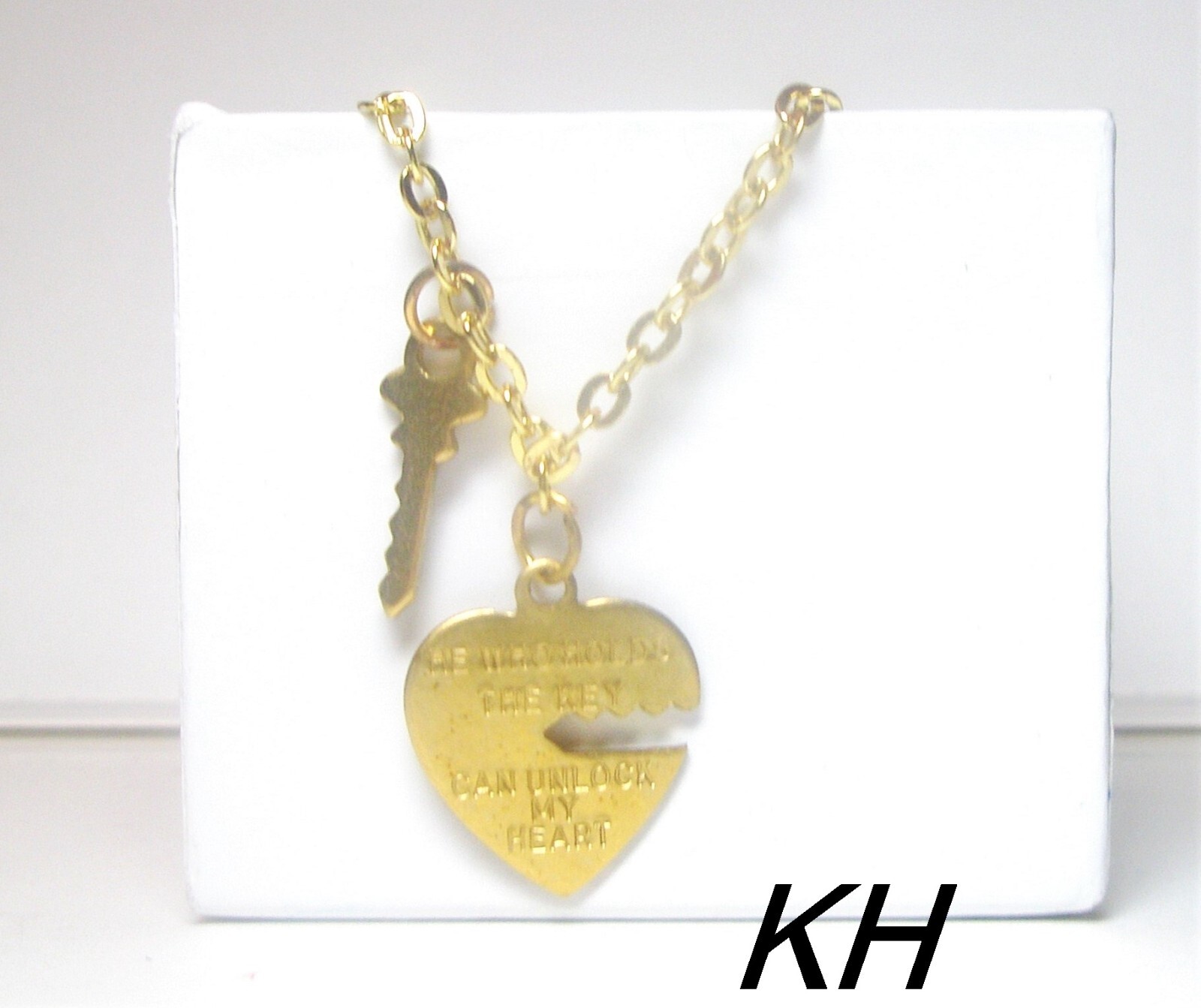 Heart Love Necklace, Valentine’s Day Gift, Gold Heart Necklace, Gift for Mom