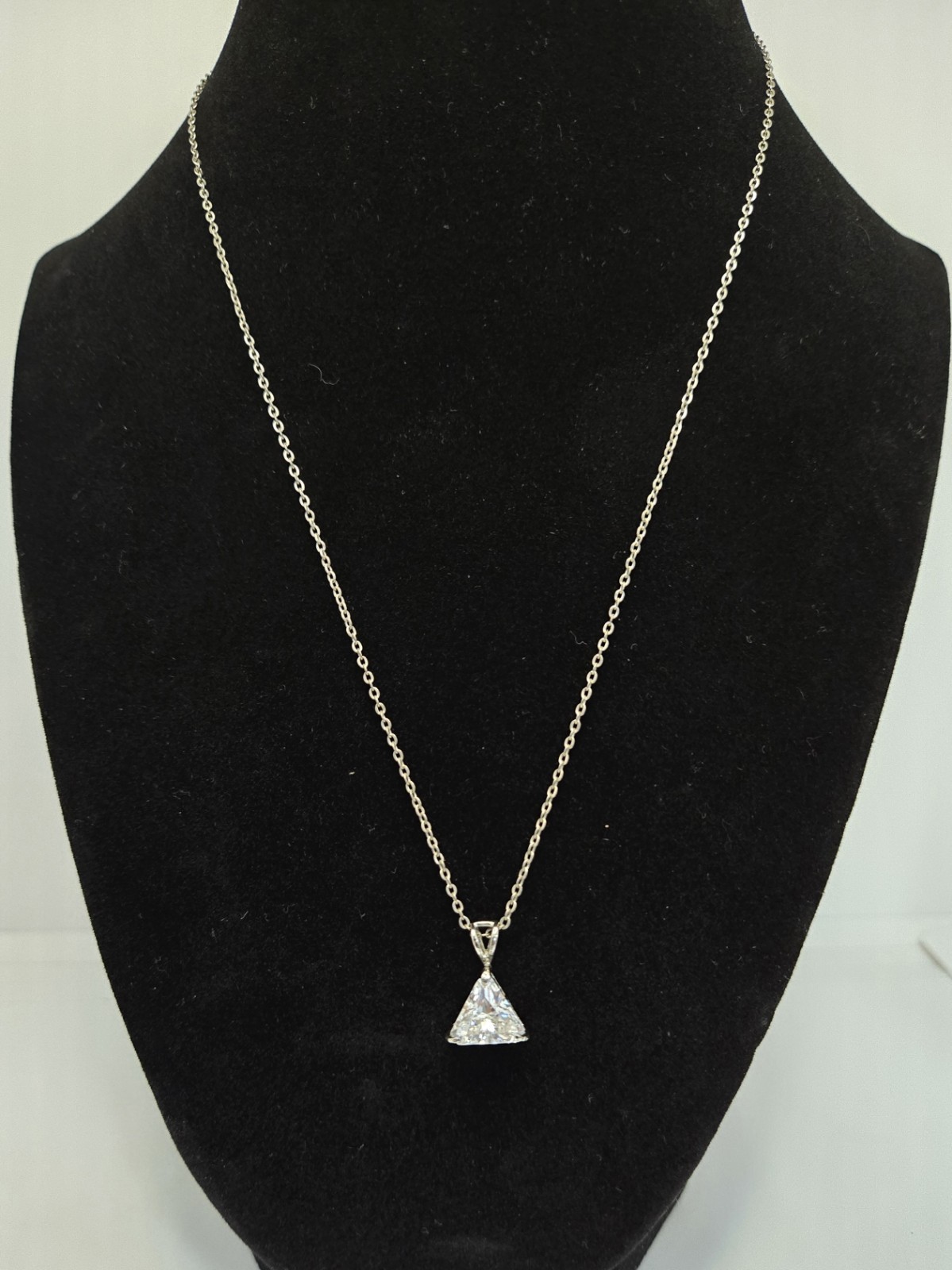 Trillion Cut Cubic Zirconia Solitaire Pendant Necklace Silver Tone 18″ Chain