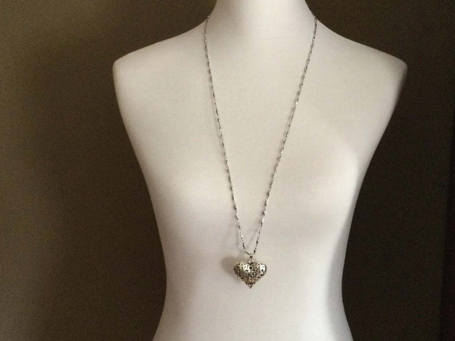 NEW Extra Long filigree heart necklace with beaded Chain 34” and Toggle Clasp