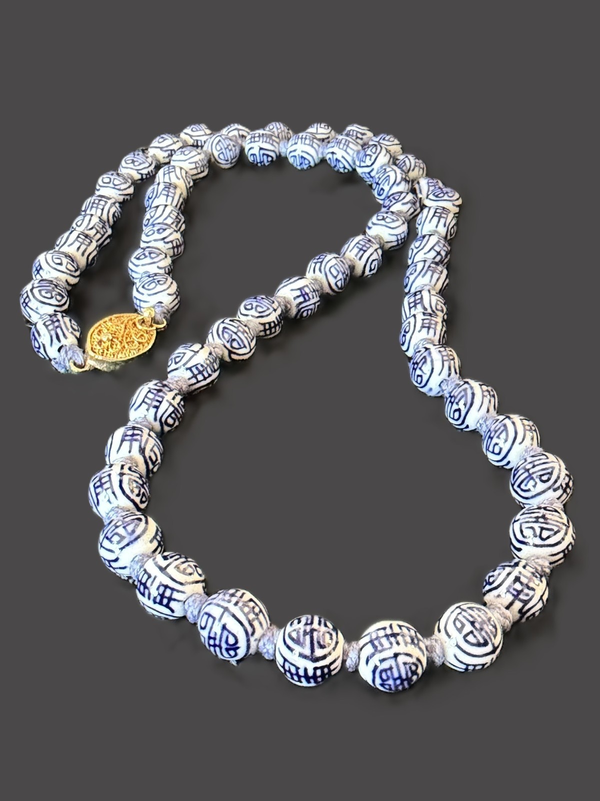 Vintage Chinese Necklace Blue White Porcelain SHOU Longevity Beads 24″ Knotted