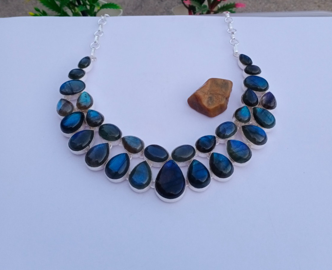Natural Labradorite Gemstone Necklace 925 Sterling silver Handmade Jewelry