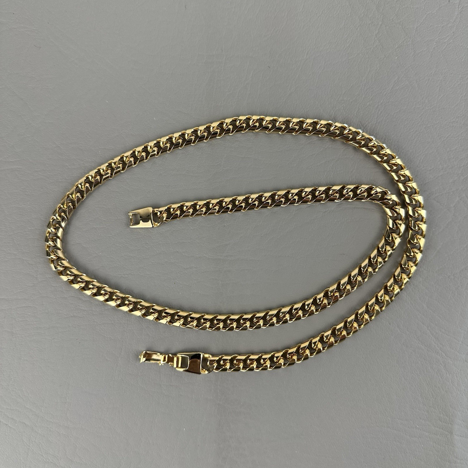Vintage Necklace Gold Tone Flat Curb Chain Unisex Heavy 24″ 77g