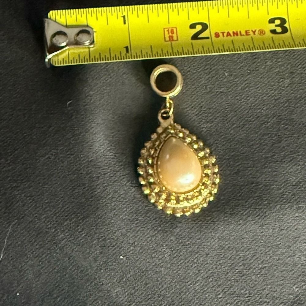Stanley Gold and Cream Teardrop Pendant